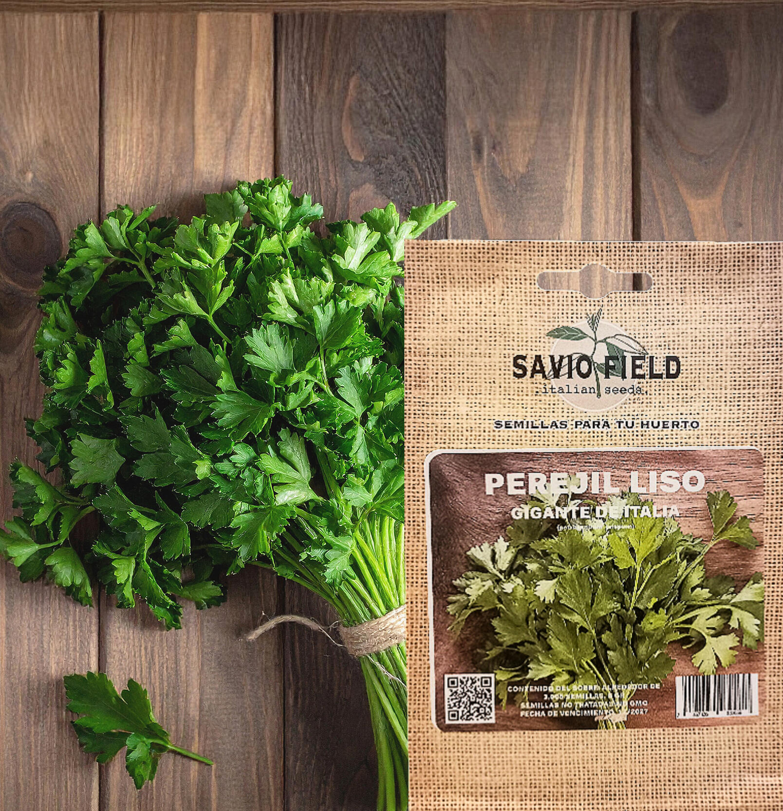 Perejil liso (Petroselinum crispum var. napolitanum) Características: Hojas planas y suaves, sabor más intenso que el rizado. Vitaminas: A, C, K, B9 (ácido fólico).