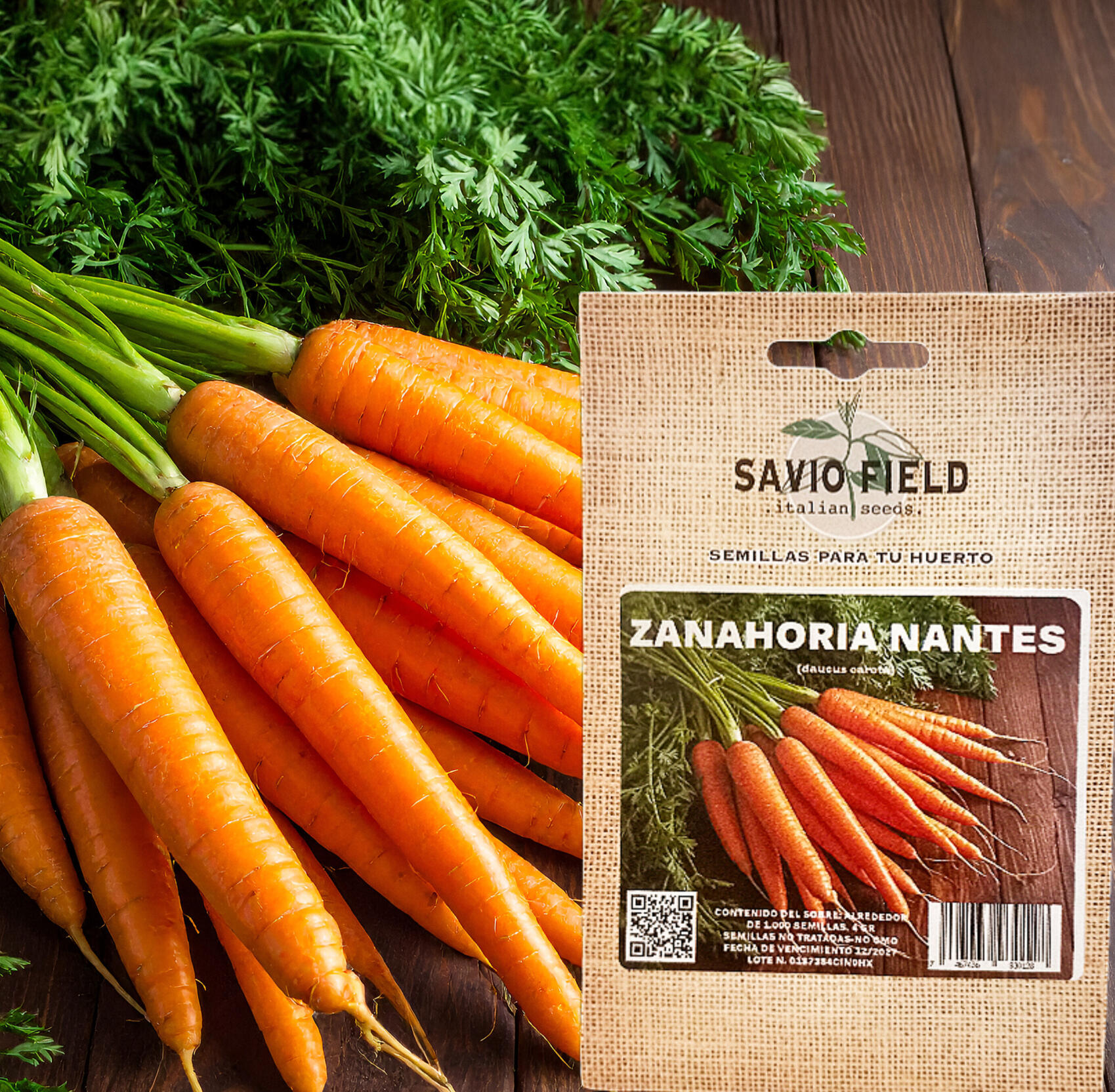 Zanahoria (Daucus carota subsp. sativus) Características: Raíz alargada color naranja, dulce, crujiente. Vitaminas: A (betacarotenos), K, C, B6.